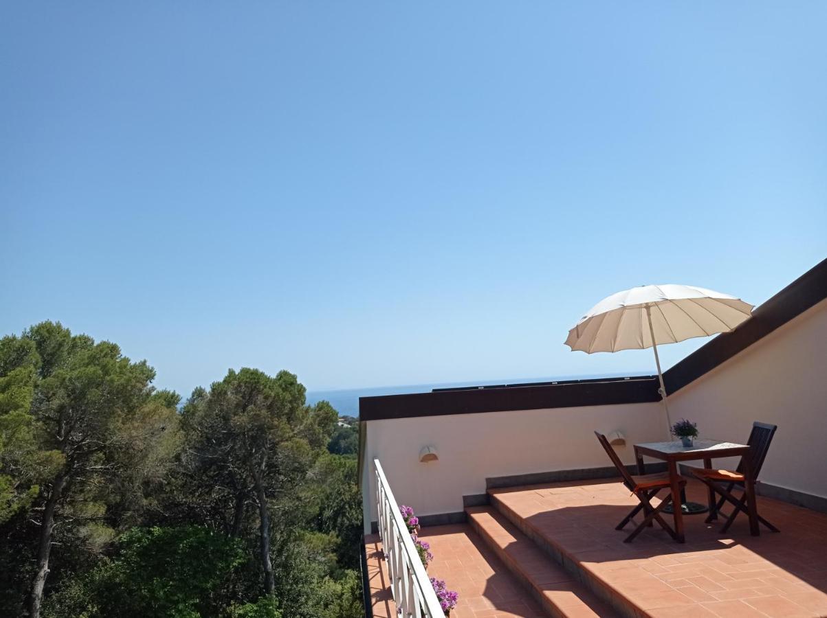 Villa Tra Mare E Bosco Nella Splendida Quercianella Exterior foto