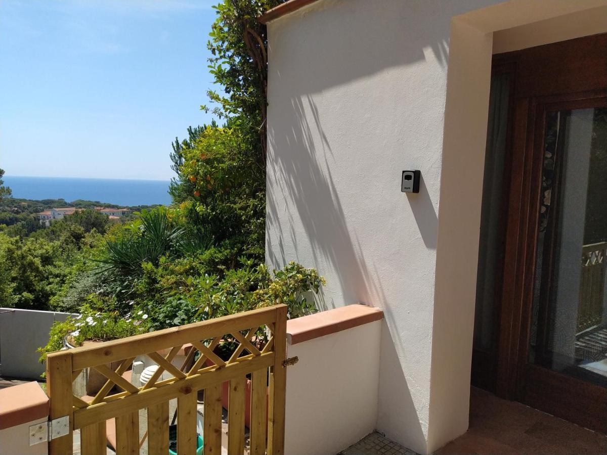 Villa Tra Mare E Bosco Nella Splendida Quercianella Exterior foto