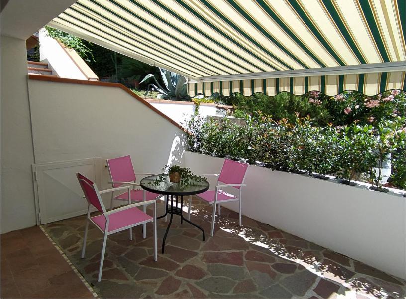 Villa Tra Mare E Bosco Nella Splendida Quercianella Exterior foto